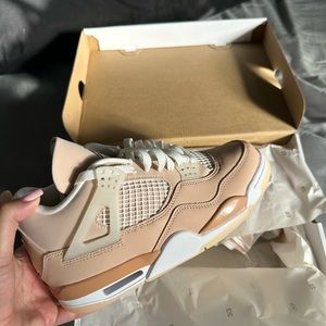 Jordan 4 Retro Shimmers (NEW)